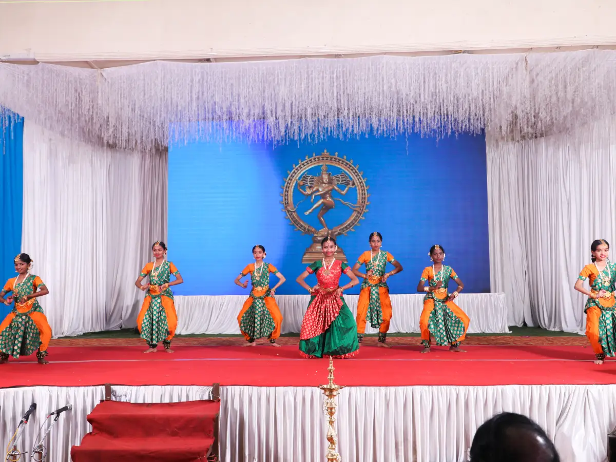 Dance 2